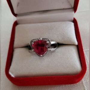 Elegant .925 Sterling Silver Ring with Trillion Heart-Shaped Ruby CZ Gemstone